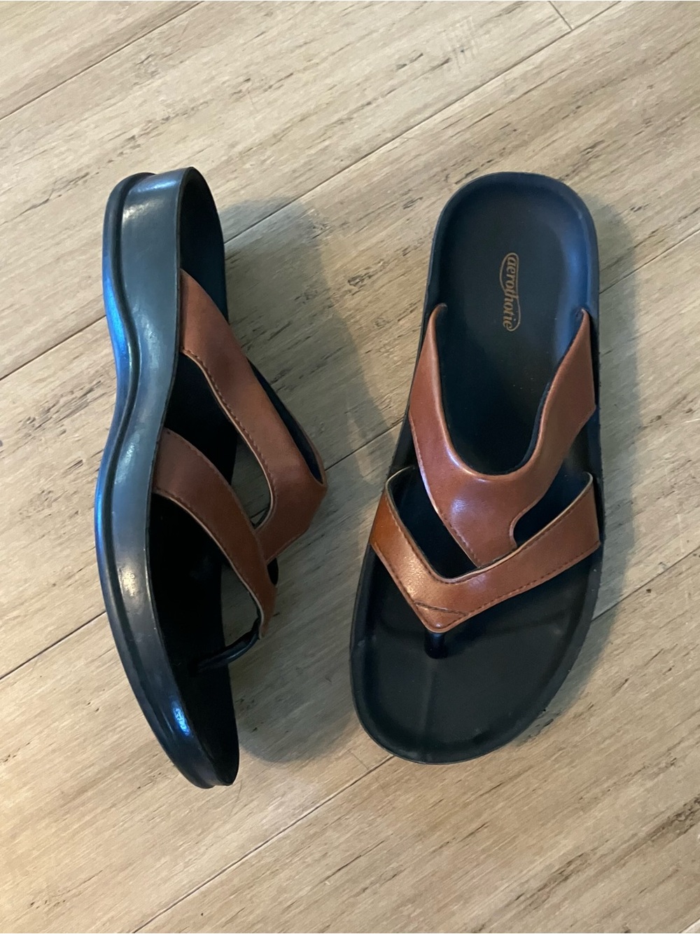 Aerothotic brown leather slide women’s sandals size 41/10.5